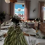 Homestay Goscinne Przylesie Lobez