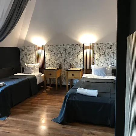Homestay Goscinne Przylesie Lobez