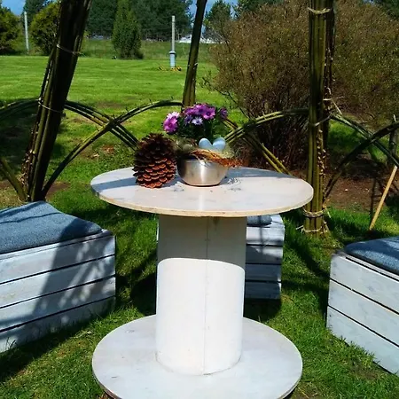 Goscinne Przylesie Homestay *